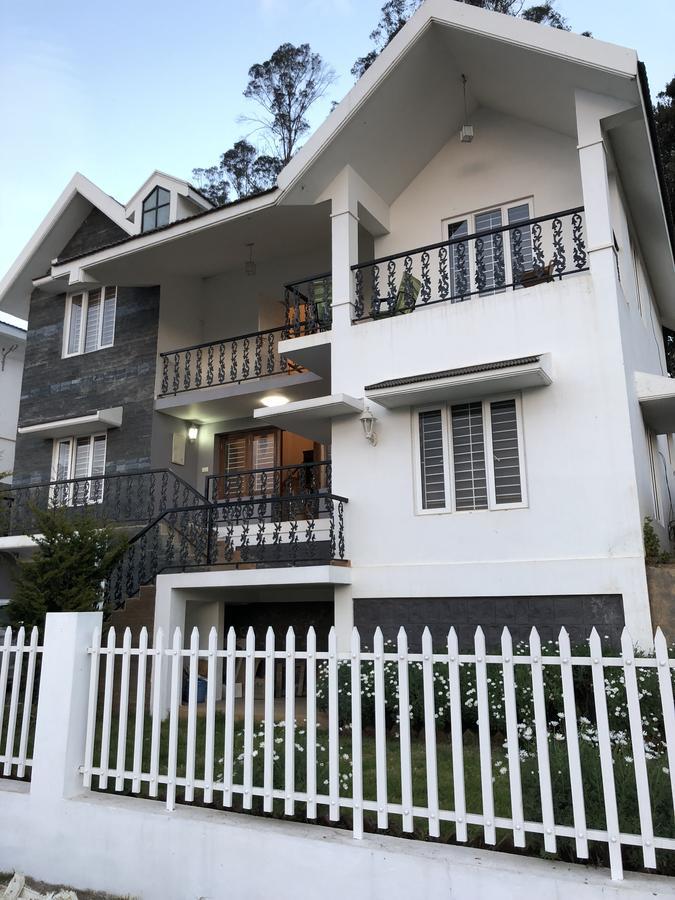 Aanvis Inn Ooty Ngoại thất bức ảnh